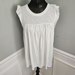 NWT Wonderly size XL flutter cap sleeve top